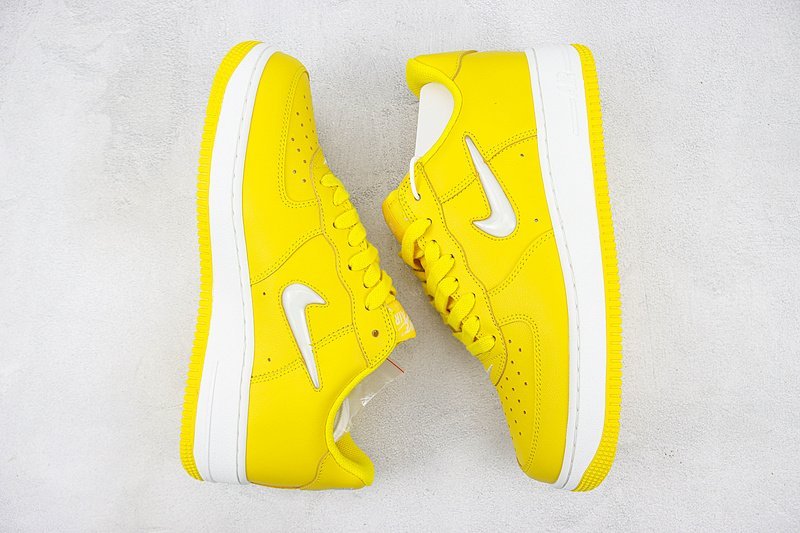 Nike Air Force 1 Low Retro "Speed Yellow" фото № 7