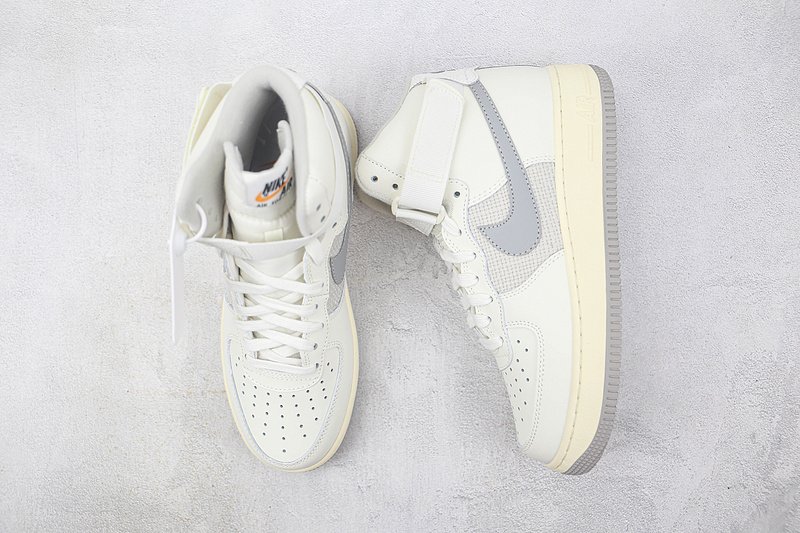 Nike Air Force 1 High "Vintage Sail" фото № 6