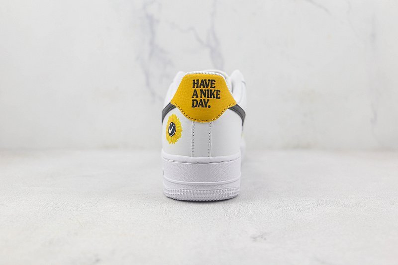 Nike Air Force 1 Low "Have A Nike Day" фото № 9