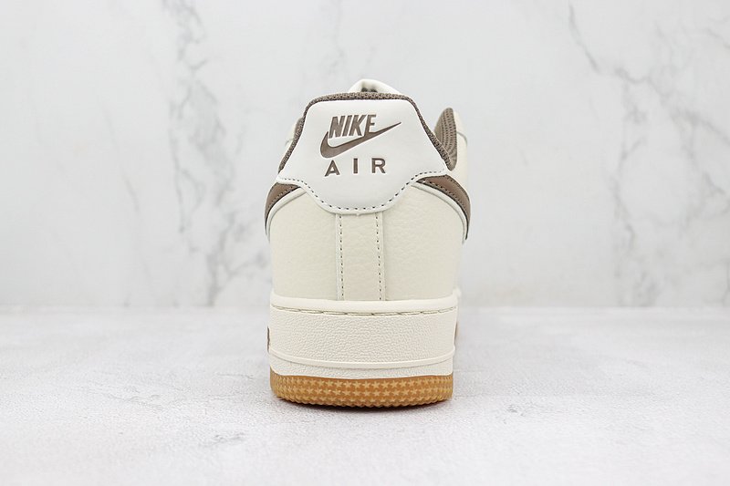 Nike Air Force 1 Low "Light Brown/Cream White" фото № 9