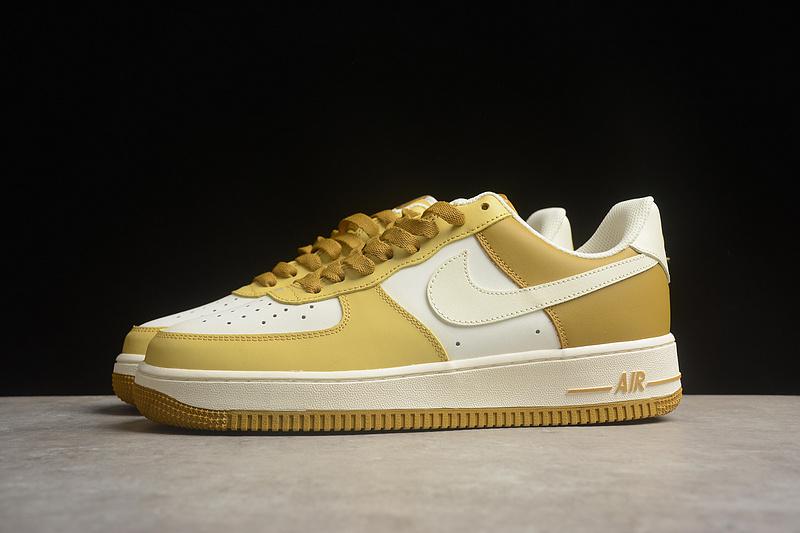 Nike Air Force 1 "Golden Cream" фото № 7