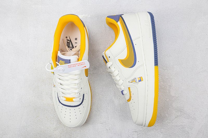 Nike Air Force 1 07 Low "Corona Cream White/Dark Blue/Yellow" фото № 7