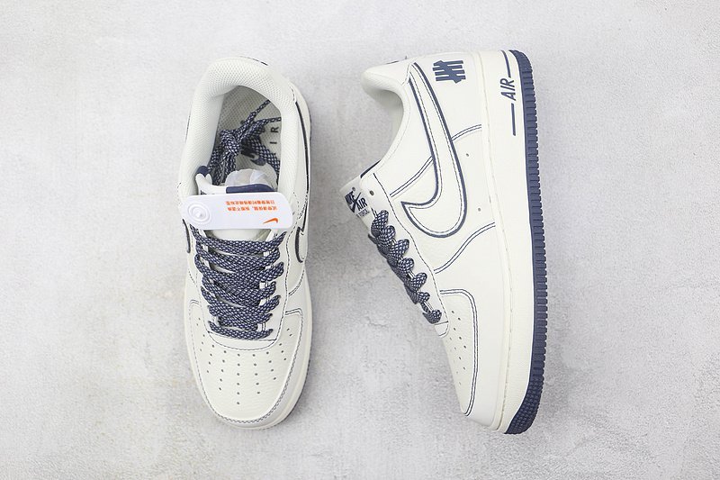 Undefeated x Nike Air Force 1 07 Low "Hidden Dark Blue" фото № 7