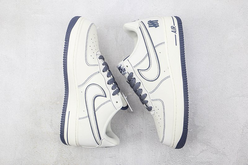 Undefeated x Nike Air Force 1 07 Low "Hidden Dark Blue" фото № 6