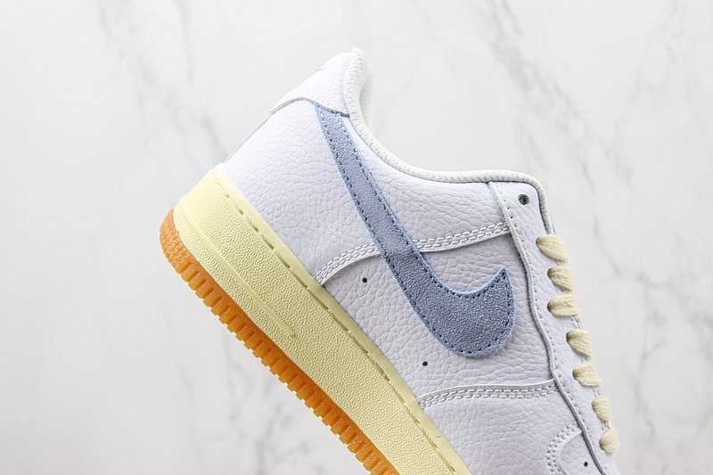 Nike Air Force 1 Low "White/Alabaster/Coconut Milk/Cobalt Bliss" фото № 3