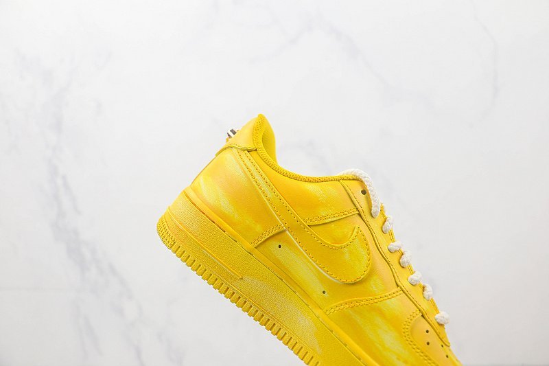 Nike Air Force 1 Low "Neon Yellow/Chain" фото № 3