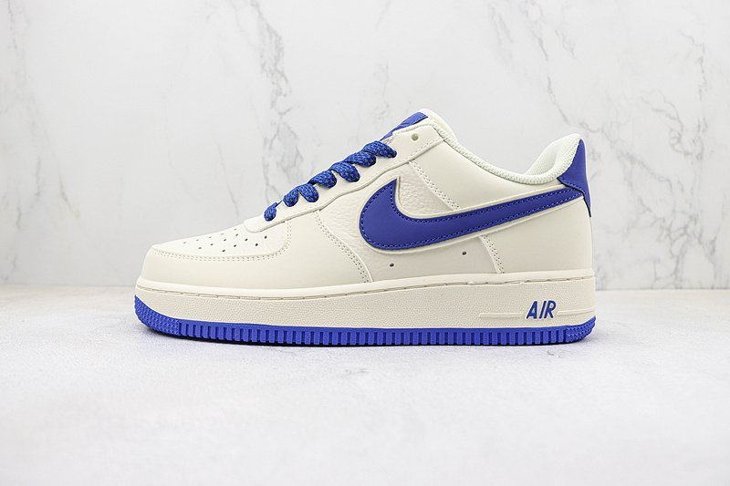 Nike Air Force 1 07 Low "White/Royal Blue" фото № 2