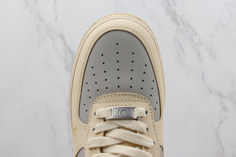 Louis Vuitton x Nike Air Force 1 Low "Beige/Grey/Brown" фото № 4