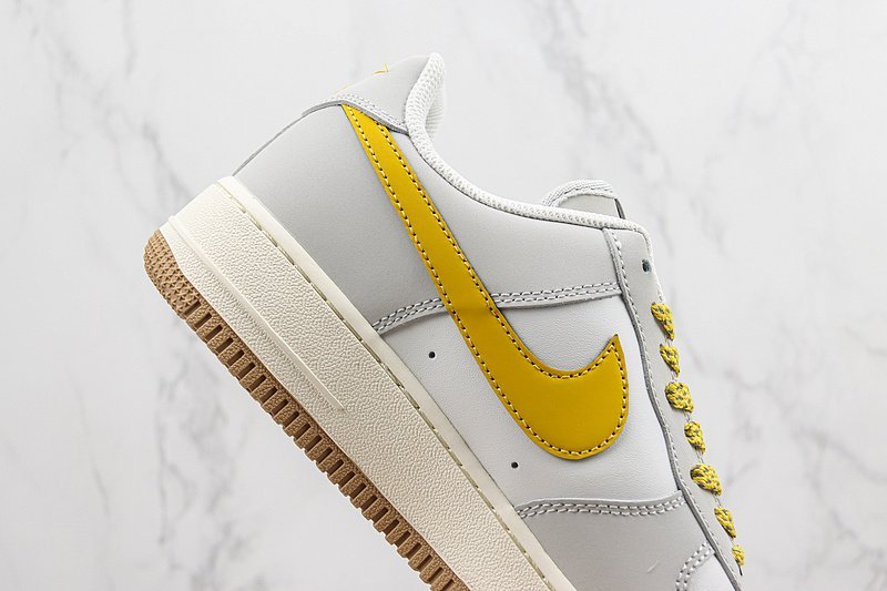 Louis Vuitton x Nike Air Force 1 Low "Grey/Yellow/Beige/Gold" фото № 3