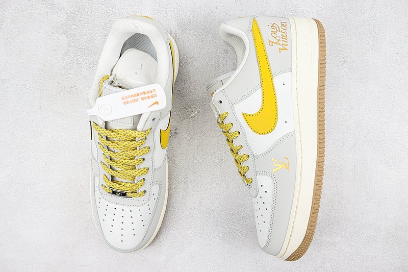 Louis Vuitton x Nike Air Force 1 Low "Grey/Yellow/Beige/Gold" фото № 7