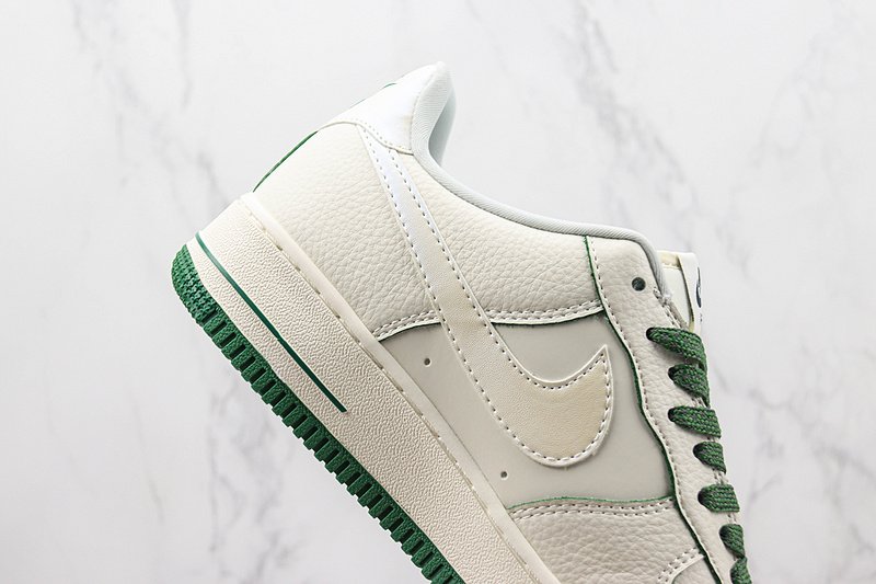 Nike Air Force 1 Low "Sail White/Green/Mini Swoosh" фото № 3