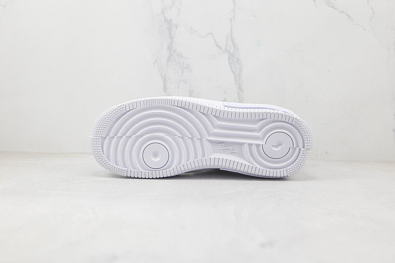 Nike Air Force 1 "Fontanka White" фото № 8