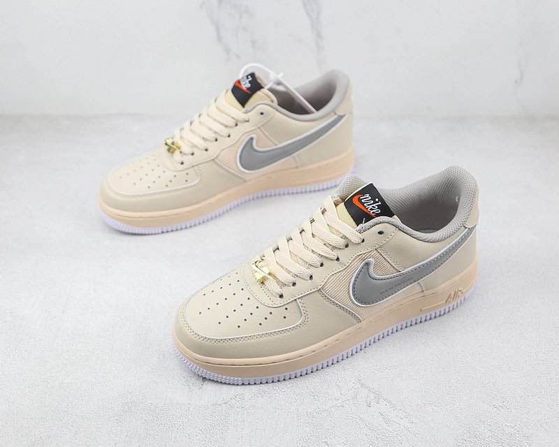 Nike Air Force 1 "Chalk" фото № 5
