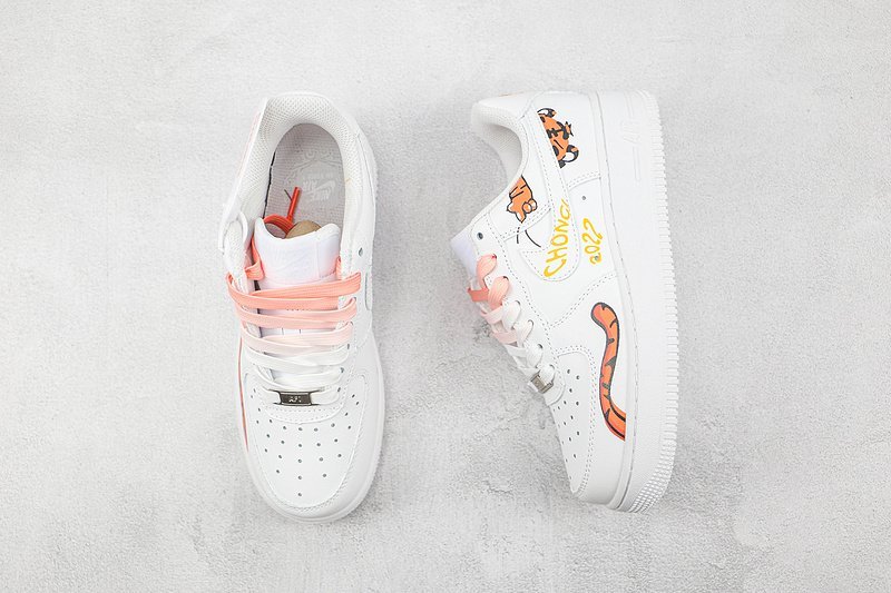 Nike Air Force 1 07 Low "Tiger" фото № 7