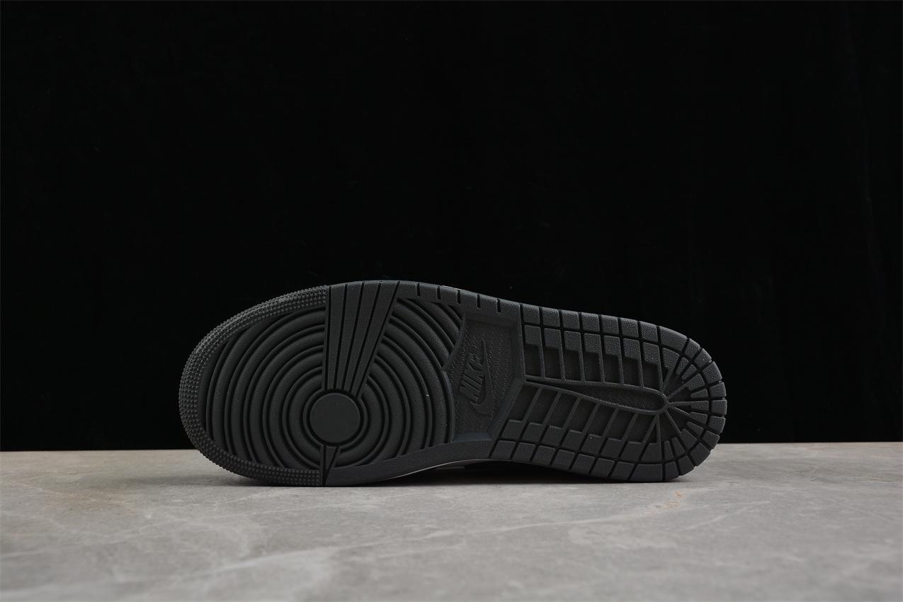 Nike Air Jordan 1 Low "Grey/White" фото № 4