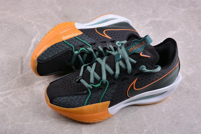 Nike Air Zoom GT Cut 3 "Swoosh Squad" фото № 2