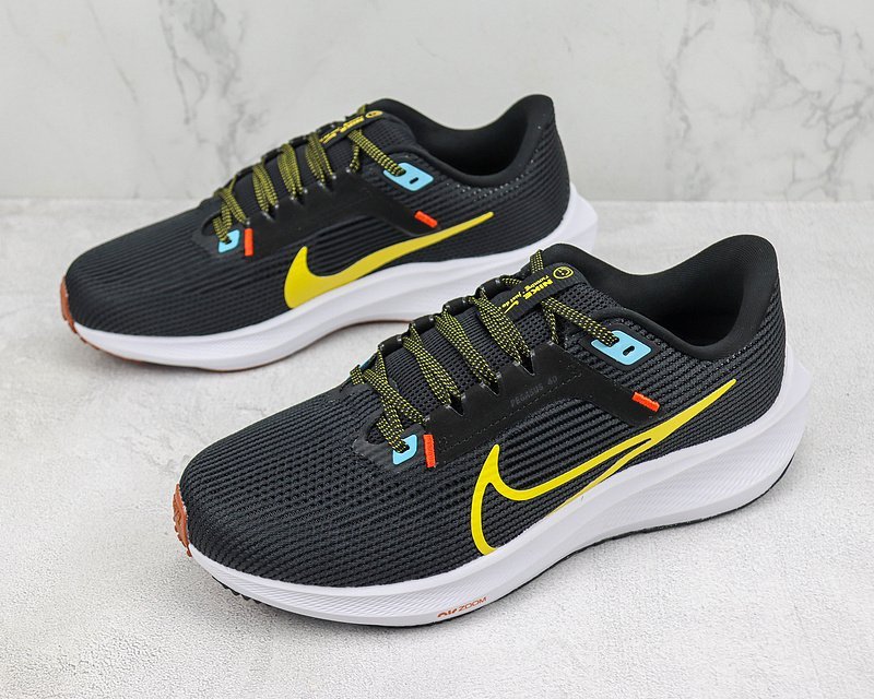 Nike Air Zoom Pegasus 40 "Black/Yellow Swoosh" фото № 5