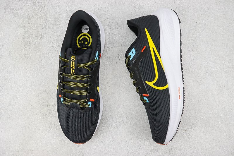 Nike Air Zoom Pegasus 40 "Black/Yellow Swoosh" фото № 6