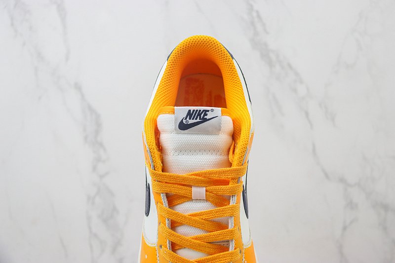 Nike Dunk Low "Wear and Tear/Yellow" фото № 5