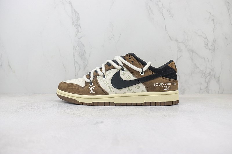 Louis Vuitton x Nike Dunk Low "Mocha Brown/Crumpet Crepe/Monogram" фото № 2