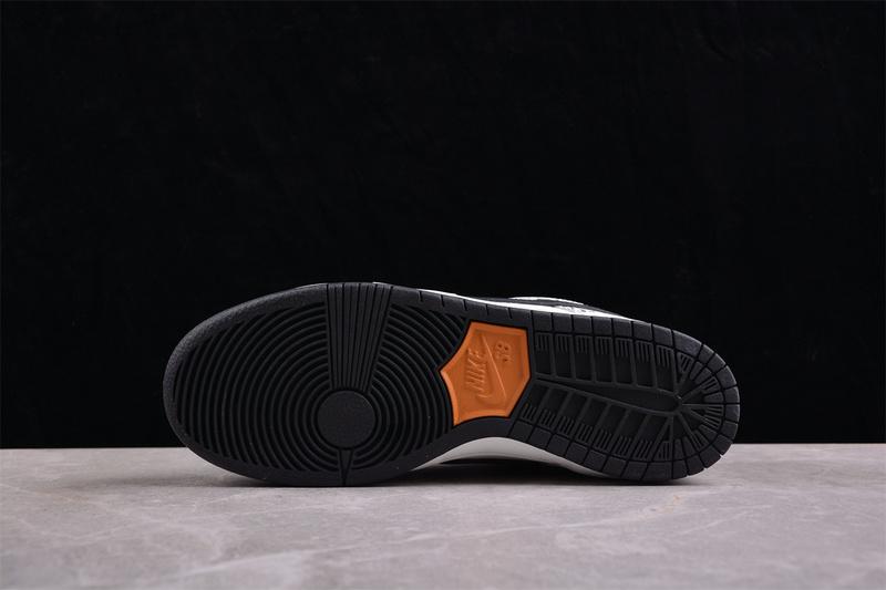 Nike SB Dunk Low Pro Electric "Phantom and Black" фото № 8