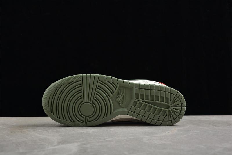 Supreme x The North Face x Nike Dunk Low "White/Green" фото № 2