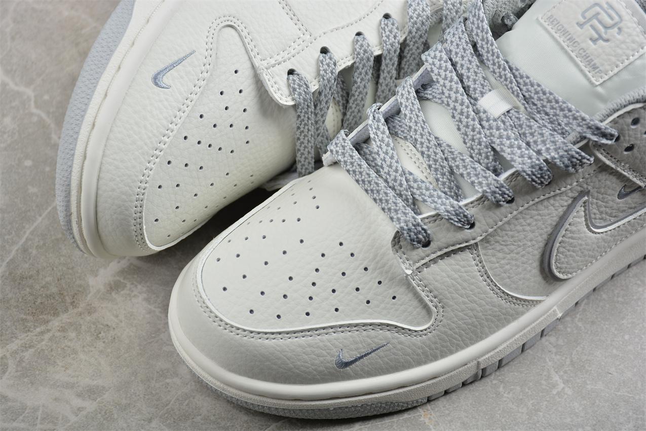 Reigning Champ x Nike SB Dunk Low "White" фото № 7