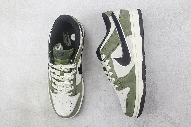 Otomo Katsuhiro x Nike SB Dunk Low "Green/White" фото № 6