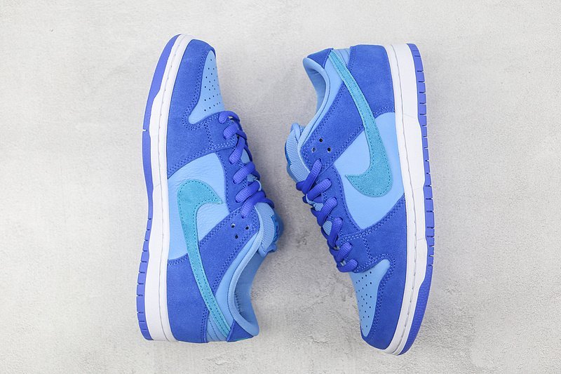 Nike SB Dunk Low "Blue Raspberry" фото № 7