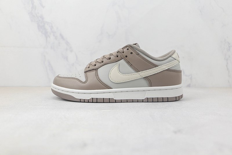 Nike Dunk Low "Bone Beige" фото № 2