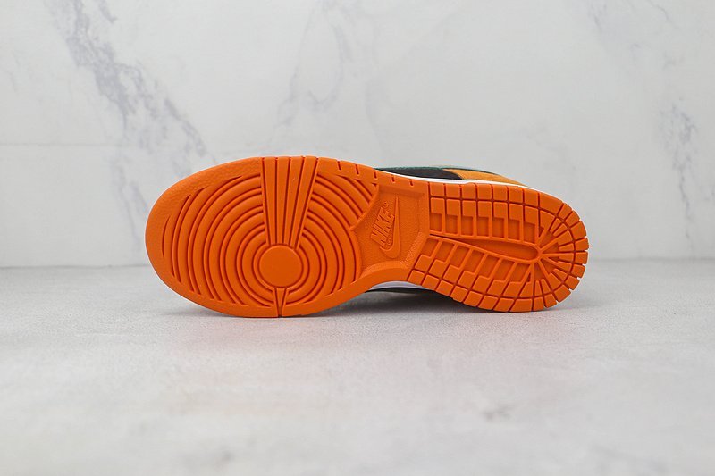 Nike SB Dunk Low "Ceramic" фото № 9