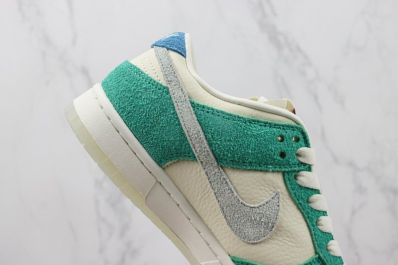 Kasina X Nike SB Dunk Low "Road Sign" фото № 4