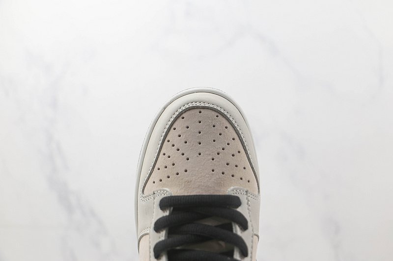Otomo Katsuhiro x Nike SB Dunk Low "Steamboy OST/Beige/Black" фото № 4