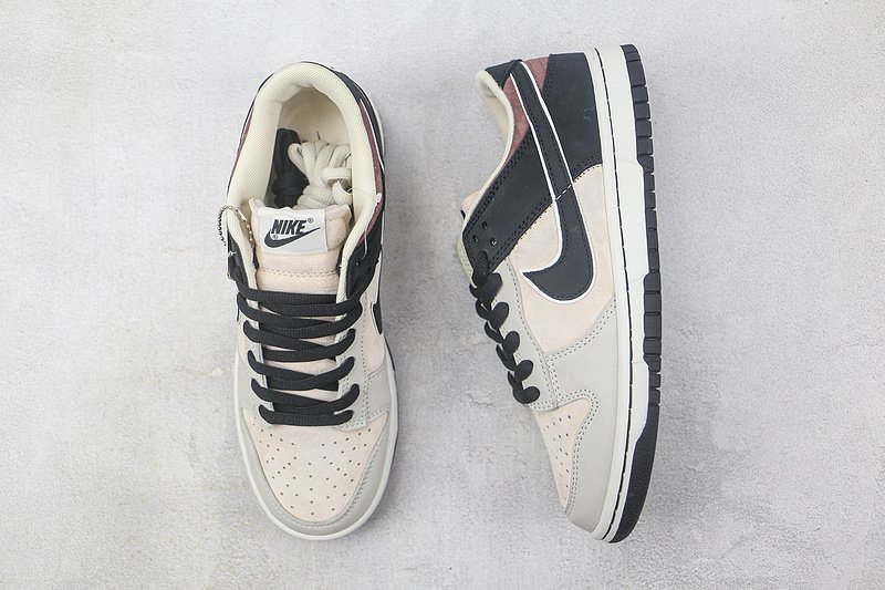 Otomo Katsuhiro x Nike SB Dunk Low "Steamboy OST/Beige/Black" фото № 7