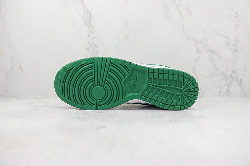 Louis Vuitton x Nike Dunk Low "White/Green/Grey Monogram" фото № 8