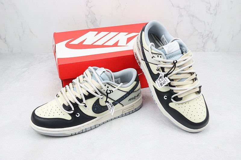 Nike Dunk Low "Hold Me Tight" фото № 7