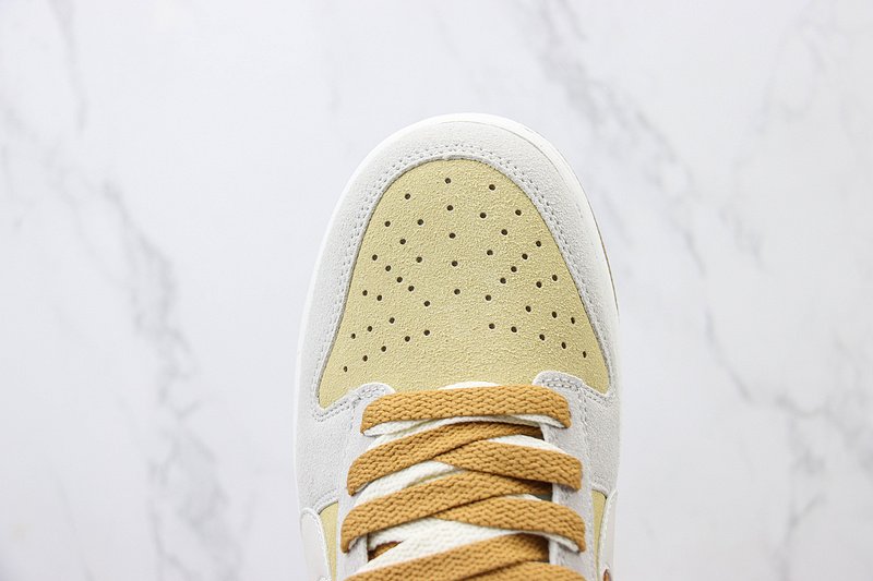 Nike Dunk Low "Teddy Bear" фото № 4