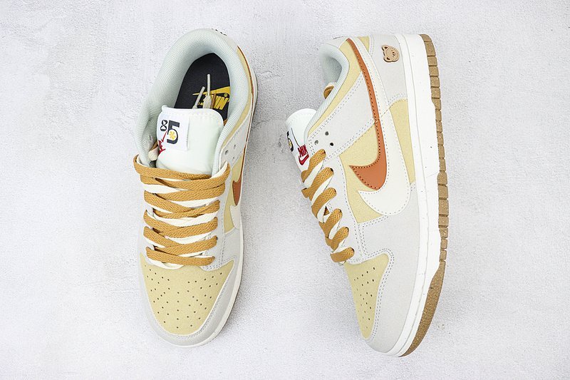 Nike Dunk Low "Teddy Bear" фото № 6