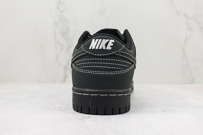 Nike Dunk Low "Pure Black" фото № 8