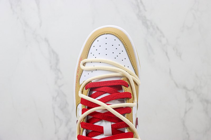 Nike Dunk Low "Gingerbread Man" фото № 4