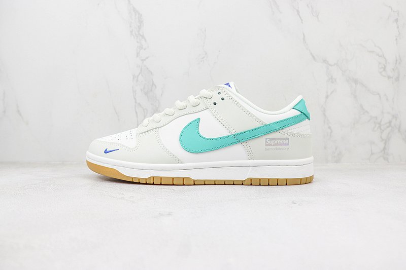 Supreme x Nike Dunk Low "Silver/Grey/Blue" фото № 2