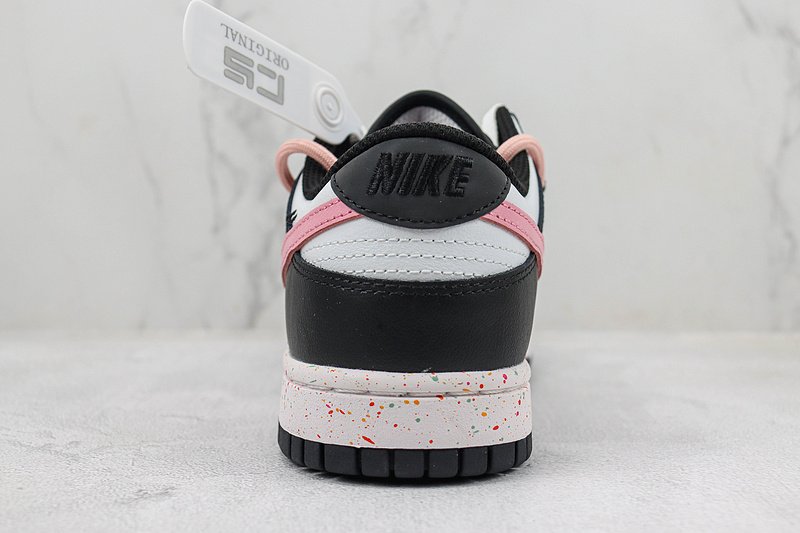 Nike SB Dunk Low "White/Black/Pink" фото № 9