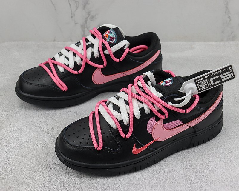 Nike Dunk Low "Multi-Swoosh/Black/Pink" фото № 5