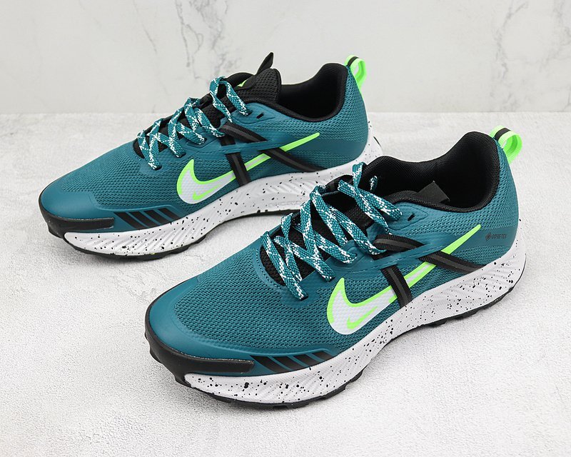 Gore-Tex x Nike Zoom Pegasus Trail 2 "Bottle Green" фото № 6