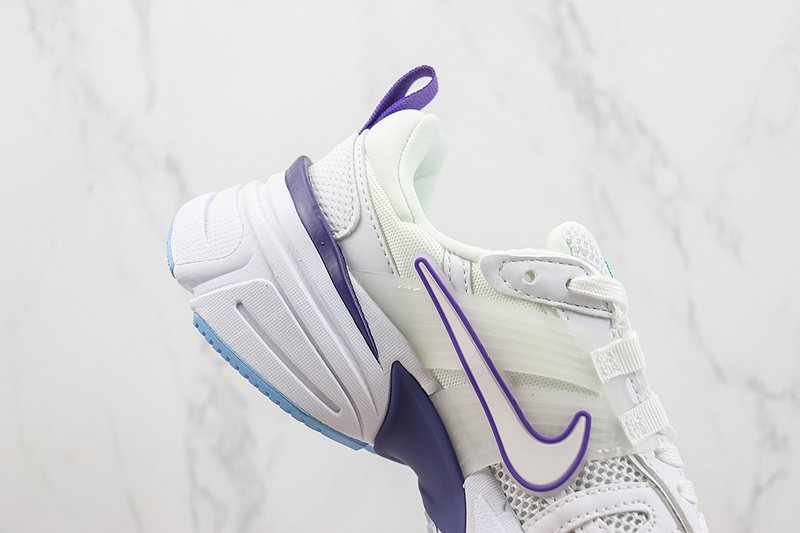 Nike Runtekk "Summit White" фото № 4