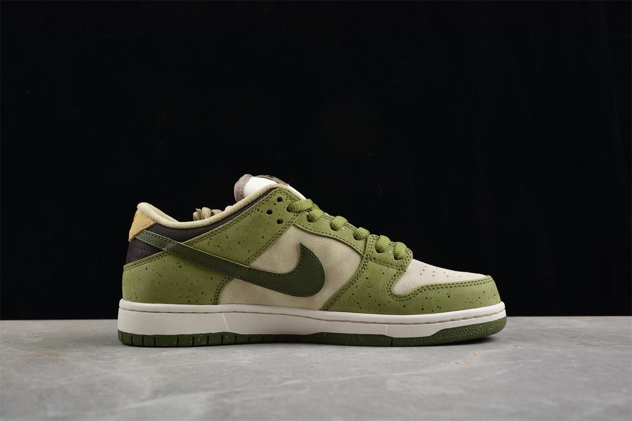 Yuto Horigome x Nike SB Dunk "Matcha" фото № 2