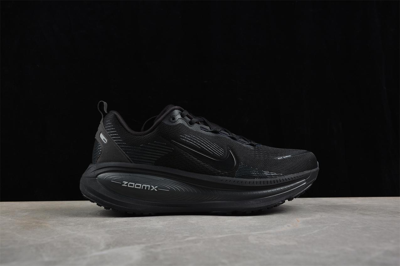 Nike Vomero 18 "Triple Black" фото № 2