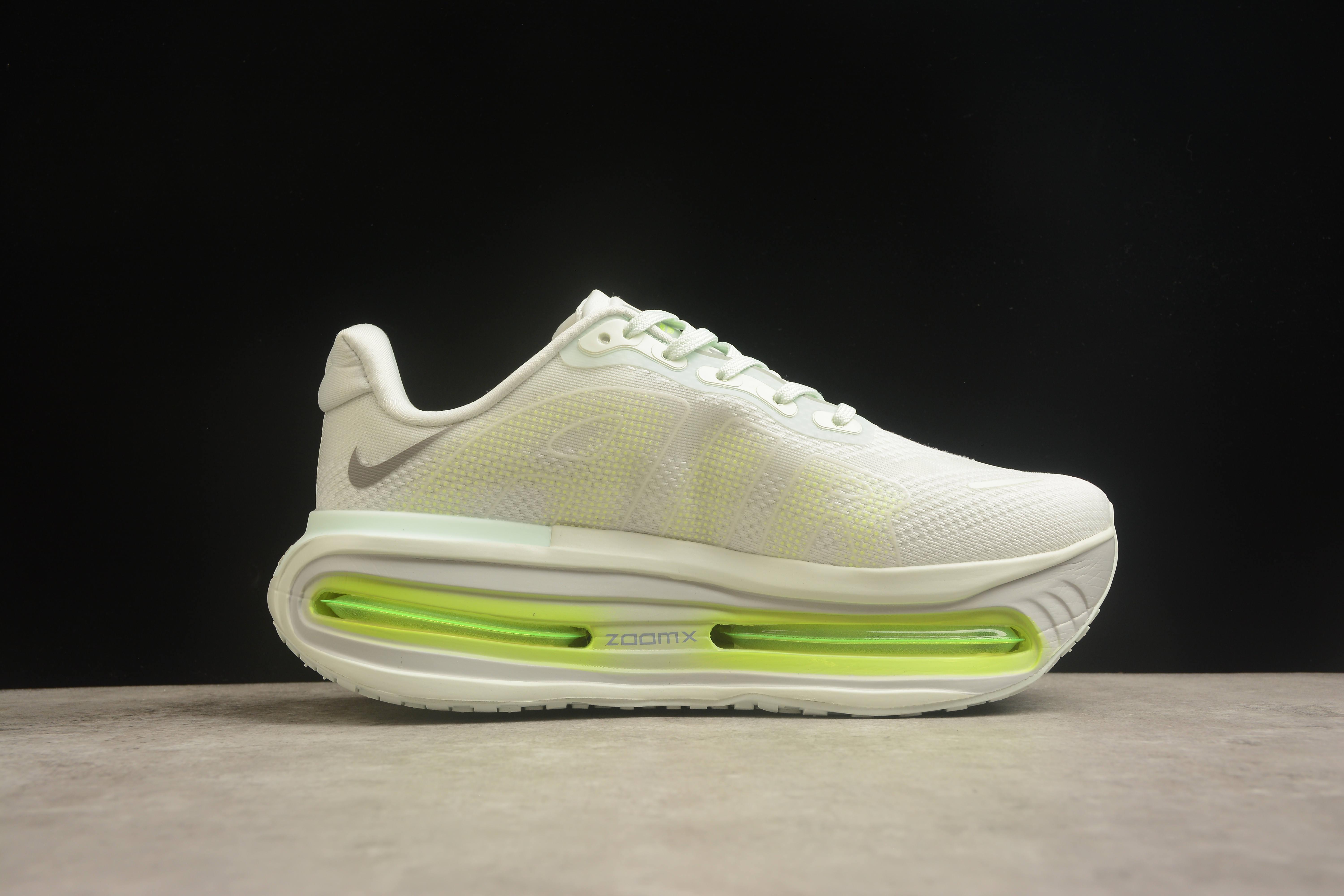 Nike Vomero Premium "Coconut Milk/Alabaster" фото № 7
