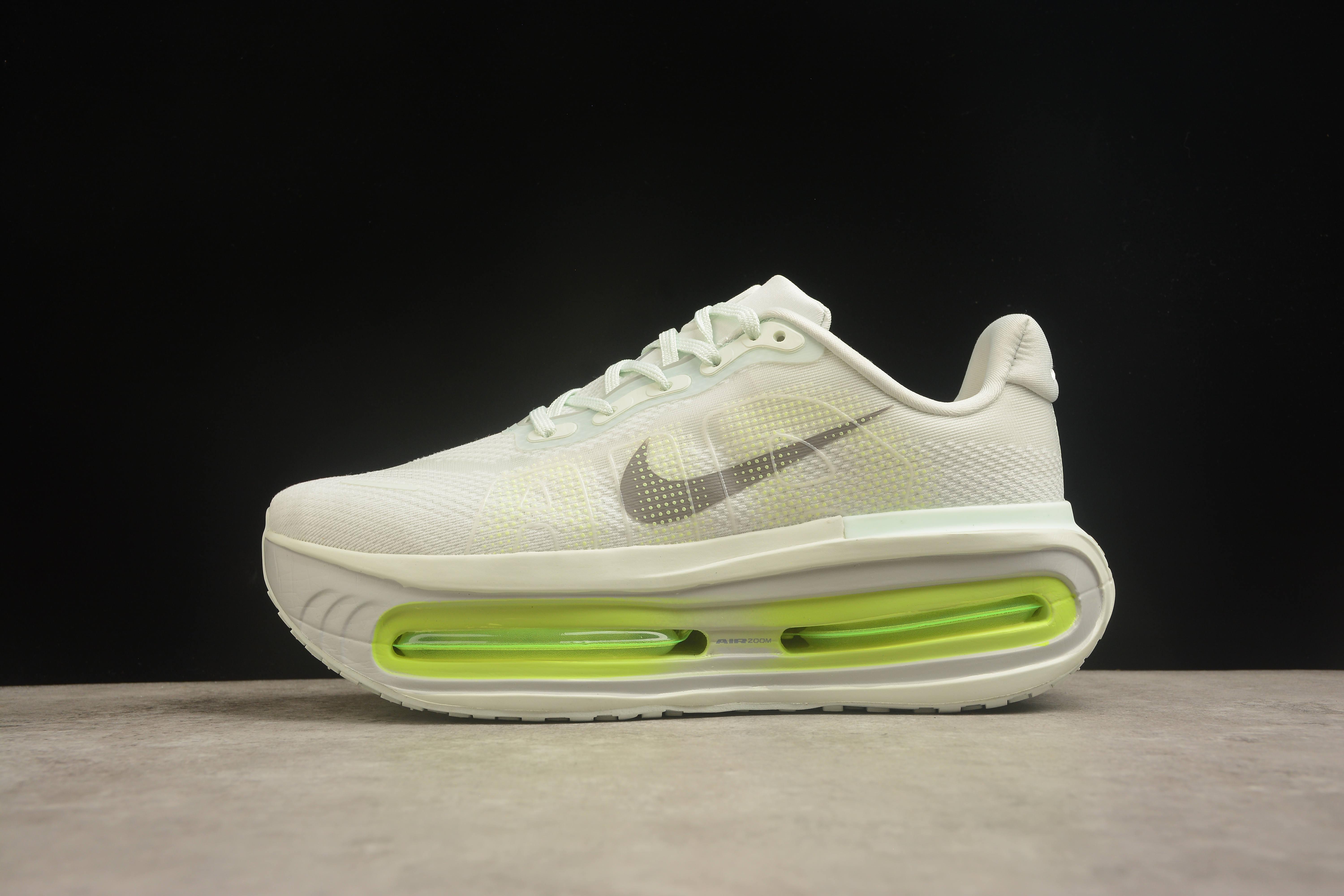 Nike Vomero Premium "Coconut Milk/Alabaster" фото № 2