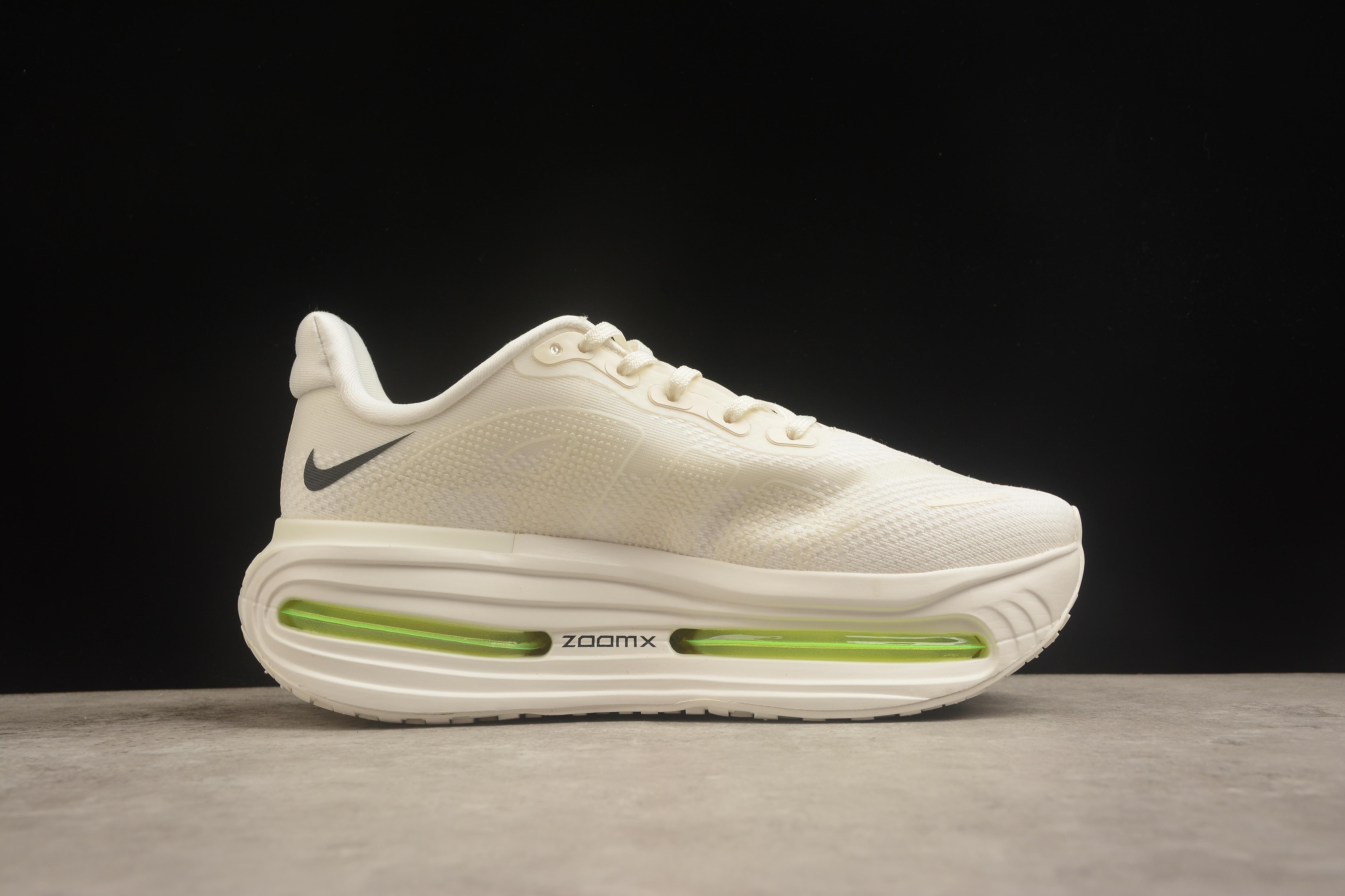 Nike Vomero Premium "Sail/Light Bone/Cream" фото № 7